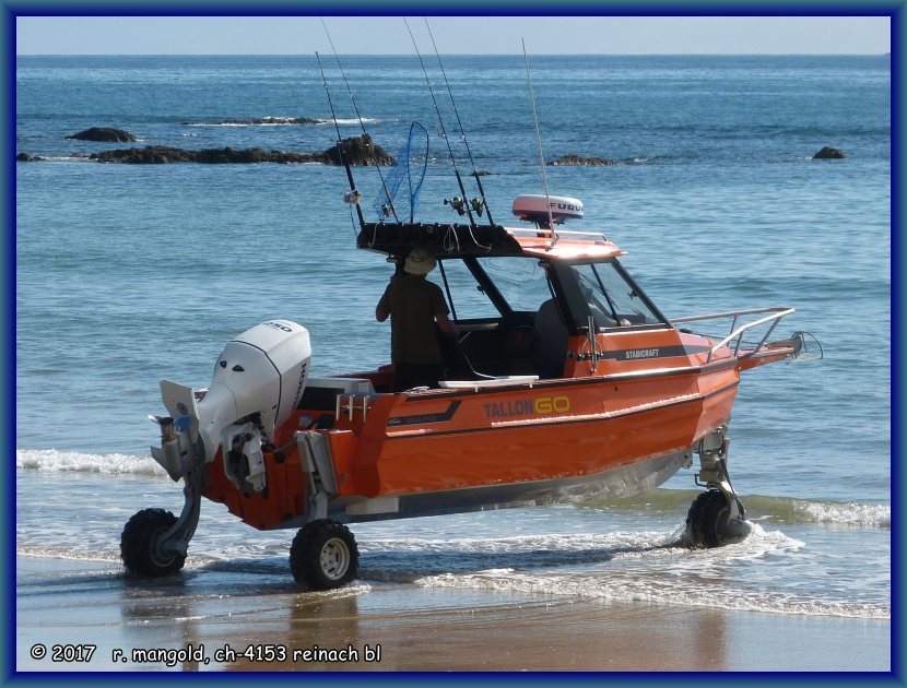 von der strasse direkt ins wasser, dank hydraulik-motoren