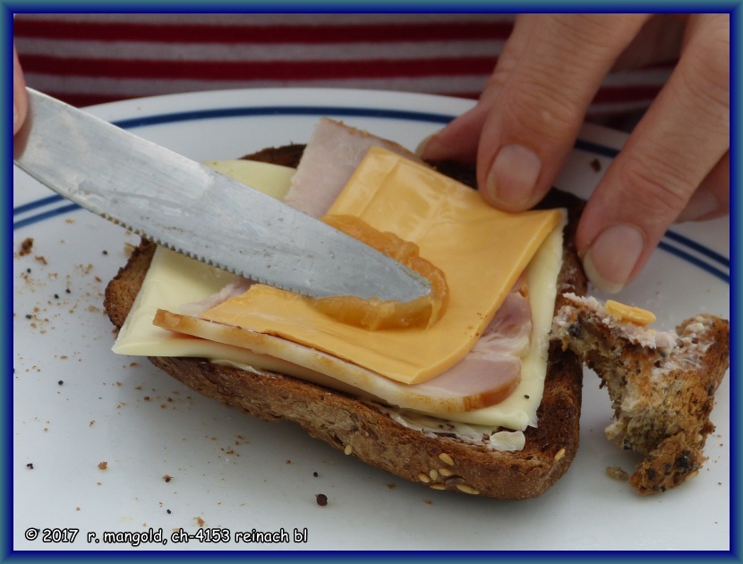 rita echt neuseelndisch mit toastbrot, butter, kse, schinken, kse und noch honig