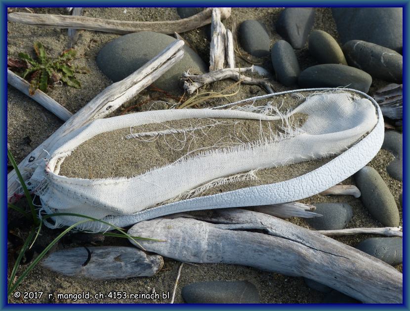 der sand in diesen schuhen strt wohl niemanden mehr