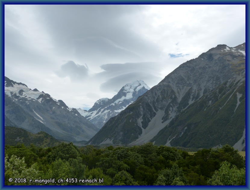 wunderbare wolkenstimmung ber dem aoraki