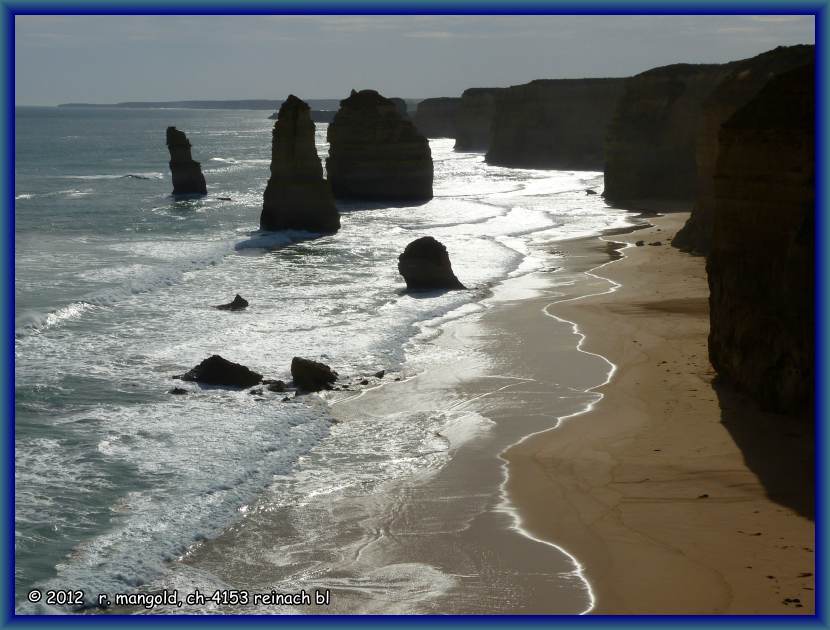 die 12 apostel an der great 
	ocean road in australien am 2.04.2012