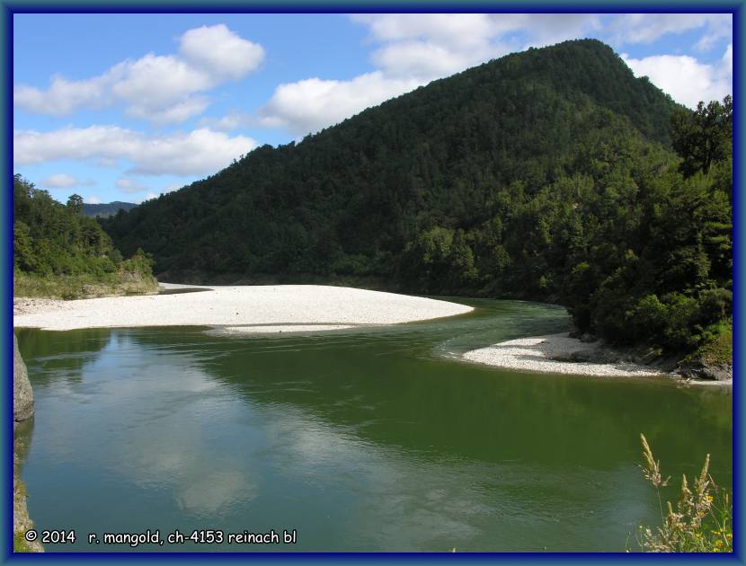 flussbiegung in der schlucht 
	des buller rivers (neuseeland südinsel) am 05.01.2012
