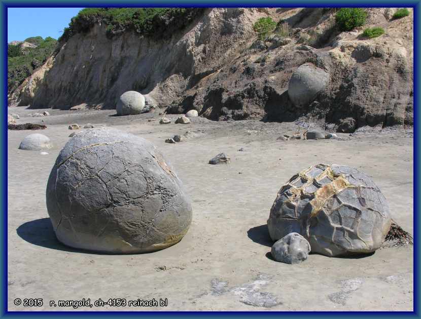 die moeraki-boulders auf neuseelands südinsel am 25.01.2008